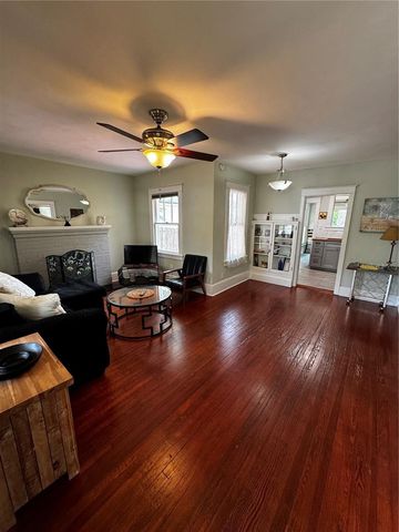 320 N RHODES STREET, Mount Dora, FL 32757