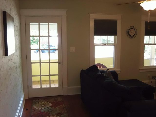 320 N RHODES STREET, Mount Dora, FL 32757