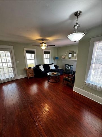 320 N RHODES STREET, Mount Dora, FL 32757