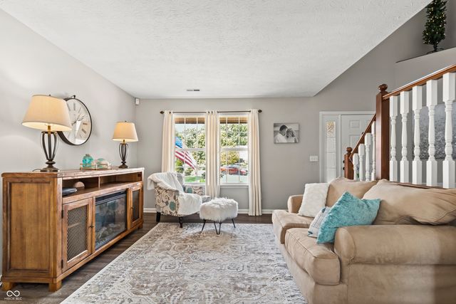 17480 Dalton Court, Noblesville, IN 46062
