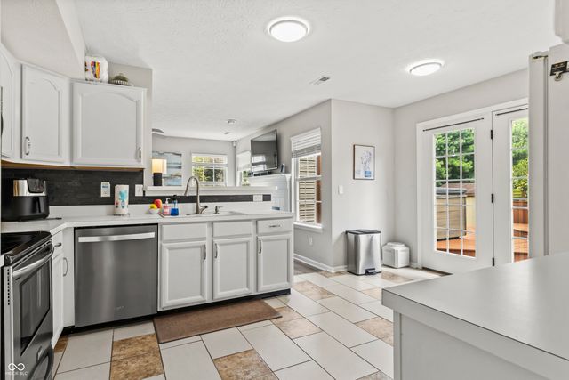 17480 Dalton Court, Noblesville, IN 46062