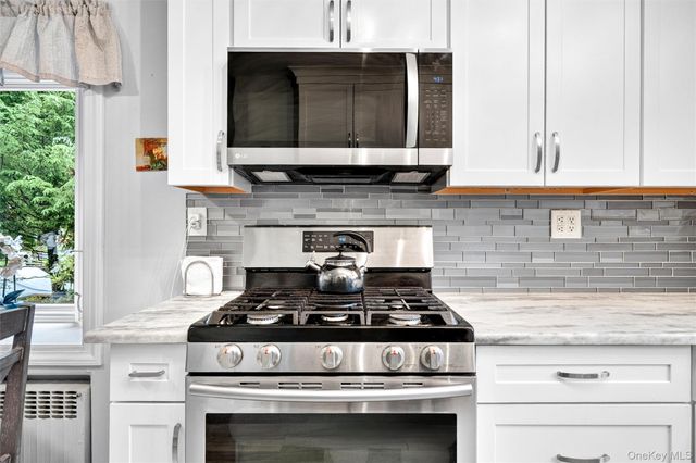 9 E Hall Avenue, New City, NY 10956
