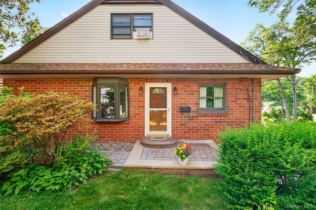 9 E Hall Avenue, New City, NY 10956