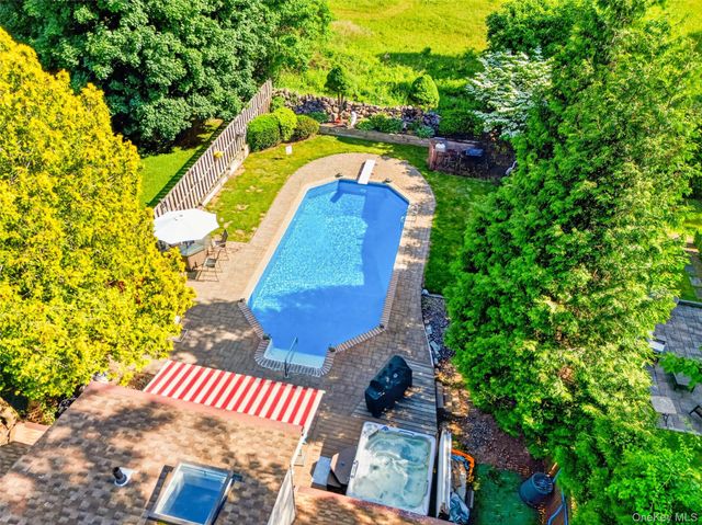 9 E Hall Avenue, New City, NY 10956