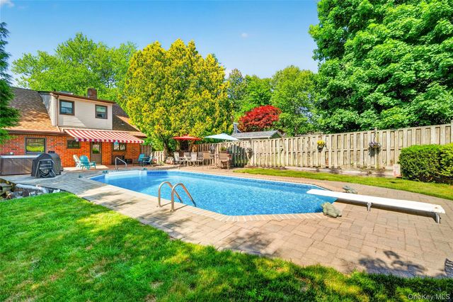 9 E Hall Avenue, New City, NY 10956