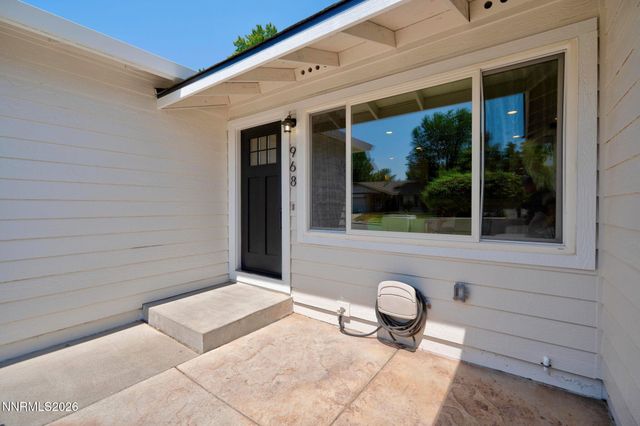968 Pinewood Drive, Sparks, NV 89434
