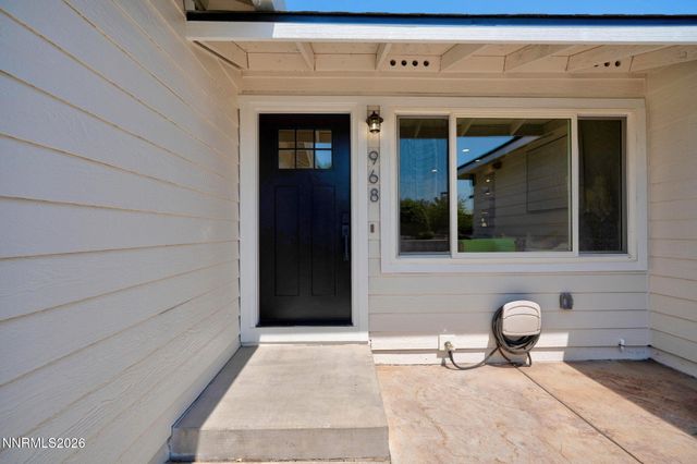 968 Pinewood Drive, Sparks, NV 89434