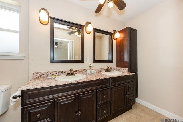 1224 Rue Desiree, Baton Rouge, LA 70810