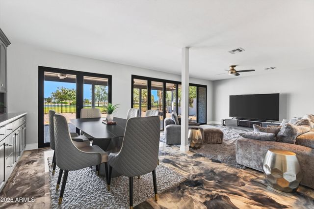 10128 W PINEHURST Drive, Sun City, AZ 85351