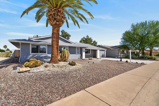 10128 W PINEHURST Drive, Sun City, AZ 85351