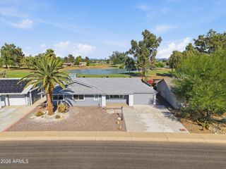 10128 W PINEHURST Drive, Sun City, AZ 85351