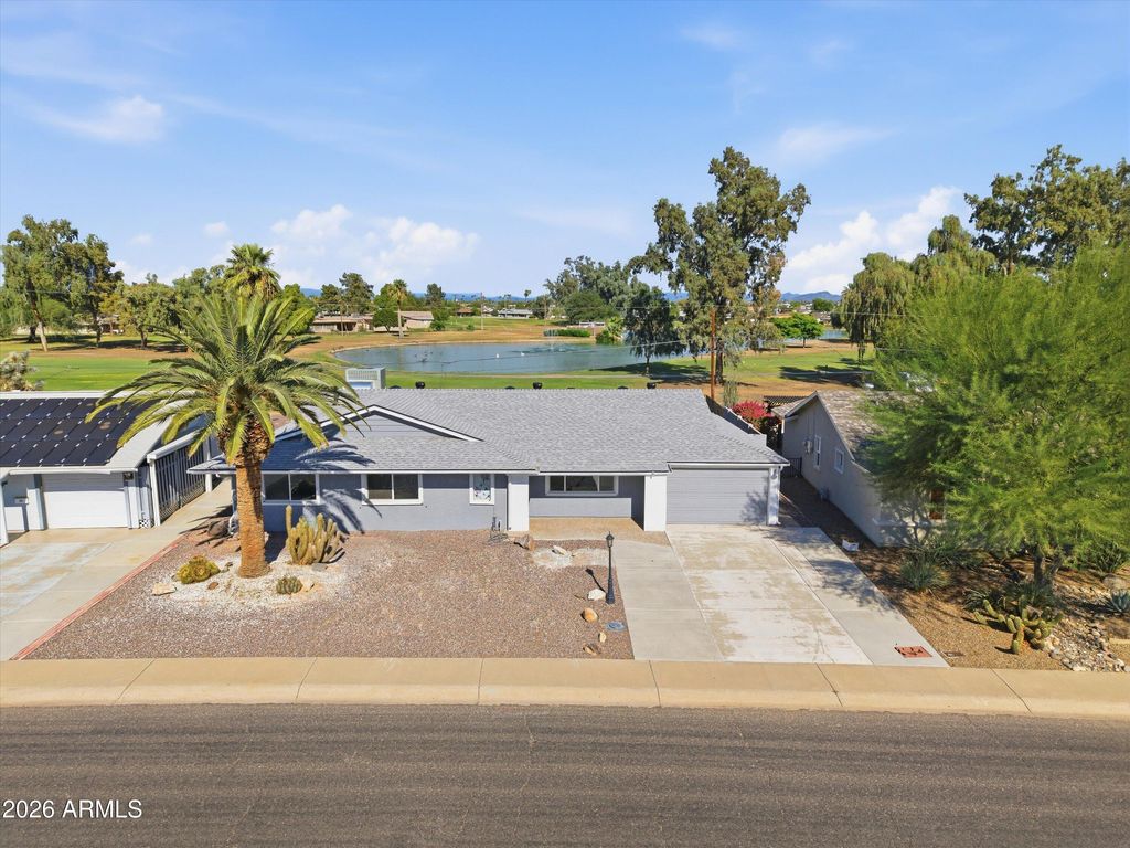 10128 W PINEHURST Drive, Sun City, AZ 85351