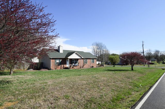100 Megann Dr, Portland, TN 37148