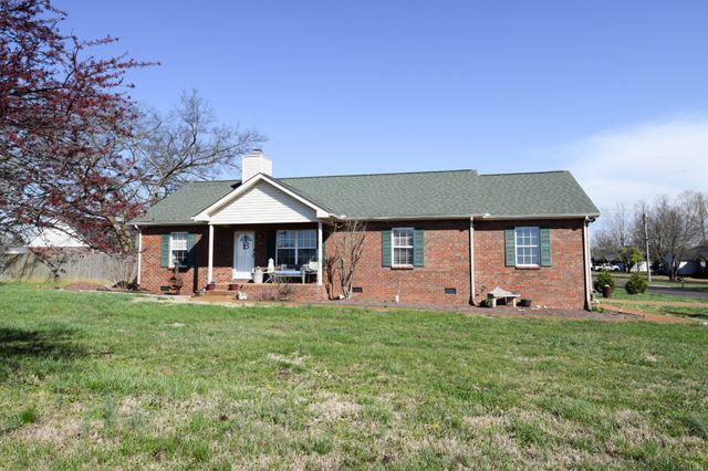 100 Megann Dr, Portland, TN 37148