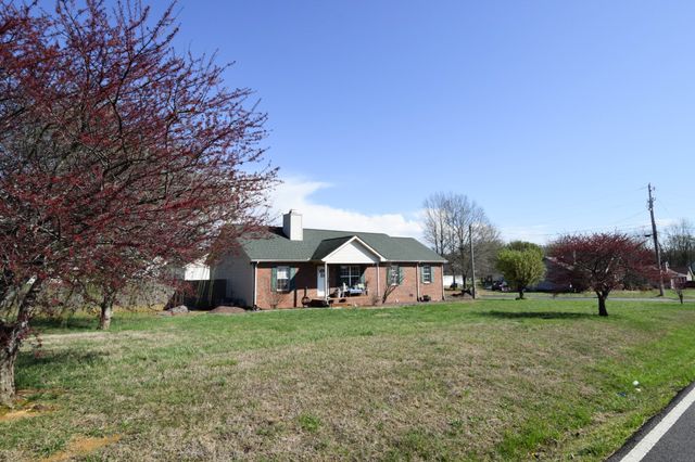 100 Megann Dr, Portland, TN 37148