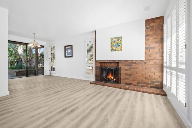 40 Canyon Ridge 3, Irvine, CA 92603