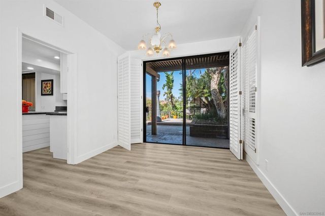 40 Canyon Ridge 3, Irvine, CA 92603