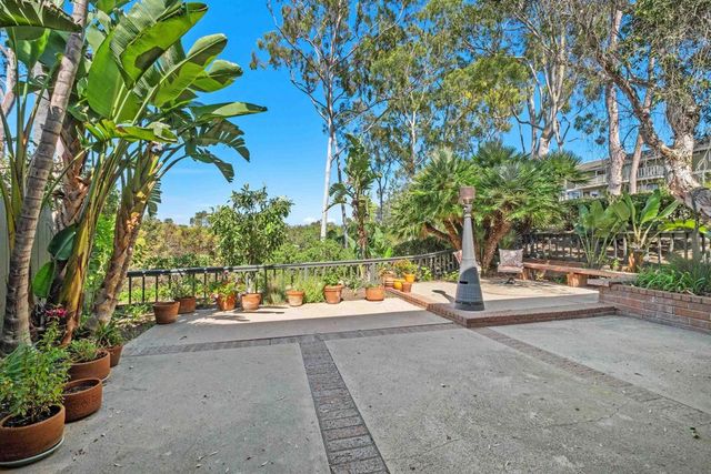 40 Canyon Ridge 3, Irvine, CA 92603