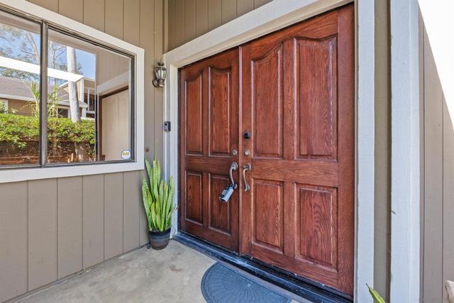 40 Canyon Ridge 3, Irvine, CA 92603