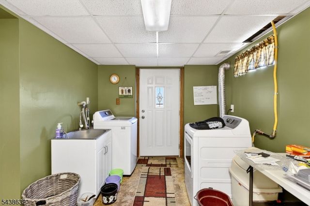 115 Fairview Dr, Branchburg Twp., NJ 08853