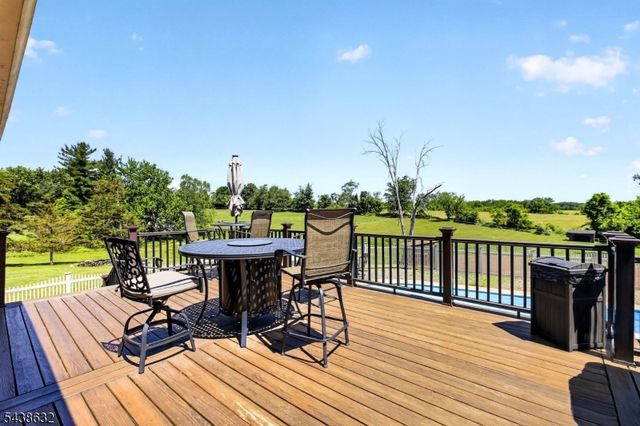 115 Fairview Dr, Branchburg Twp., NJ 08853