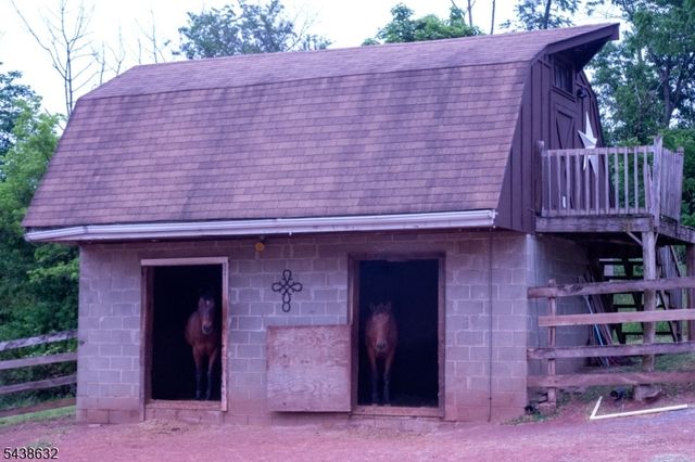 115 Fairview Dr, Branchburg Twp., NJ 08853