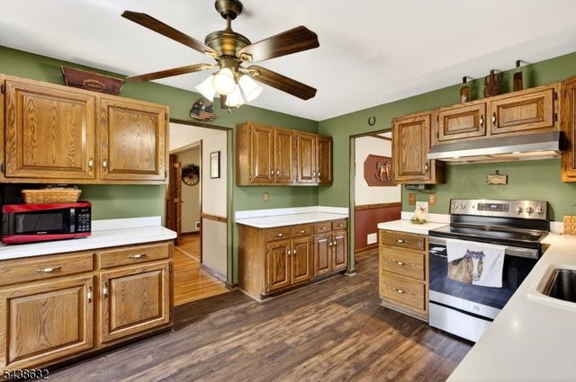 115 Fairview Dr, Branchburg Twp., NJ 08853