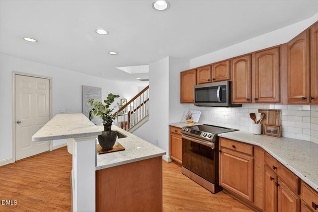 548 Abbey Fields Loop, Morrisville, NC 27560