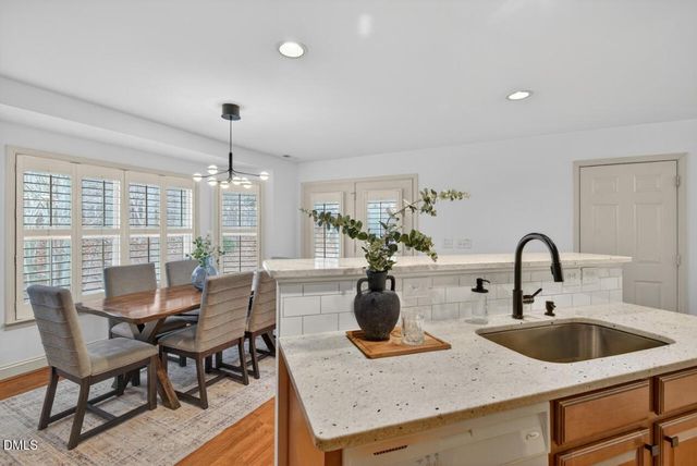 548 Abbey Fields Loop, Morrisville, NC 27560