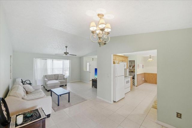 716 SE Evergreen Terrace, Port St. Lucie, Port St Lucie, FL 34983