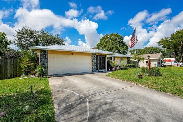 716 SE Evergreen Terrace, Port St. Lucie, Port St Lucie, FL 34983