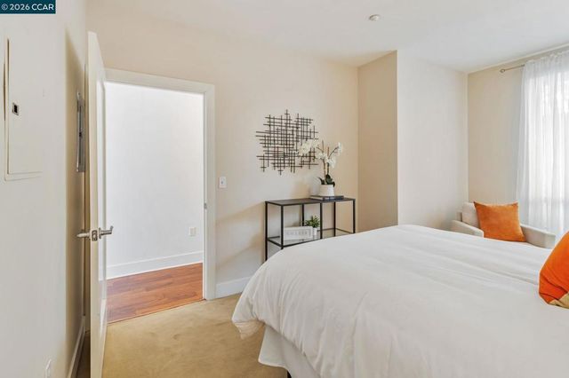 4395 Piedmont Ave P208, Oakland, CA 94611