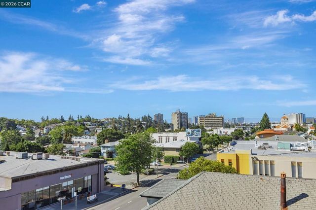 4395 Piedmont Ave P208, Oakland, CA 94611