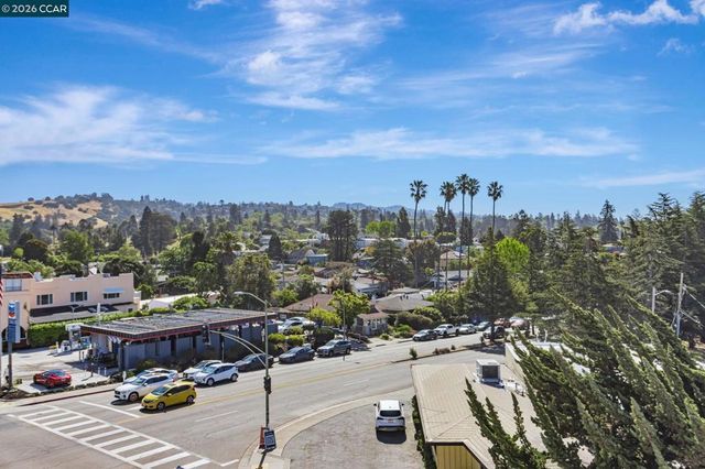 4395 Piedmont Ave P208, Oakland, CA 94611