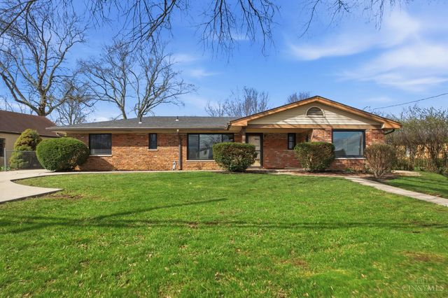 867 E Columbia Avenue, Reading, OH 45215