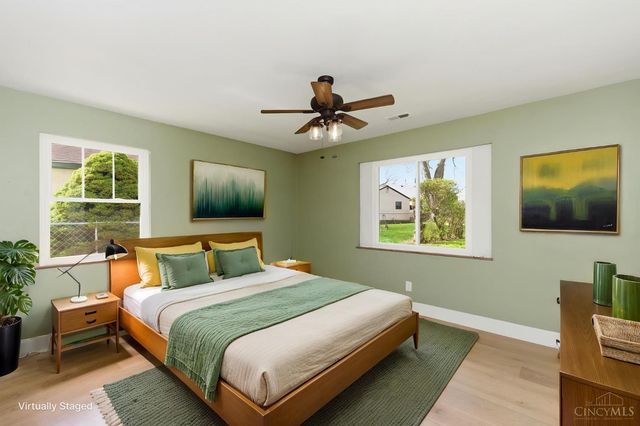 867 E Columbia Avenue, Reading, OH 45215