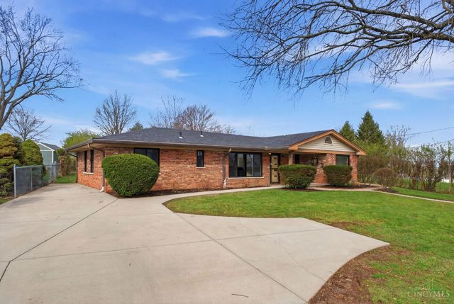 867 E Columbia Avenue, Reading, OH 45215