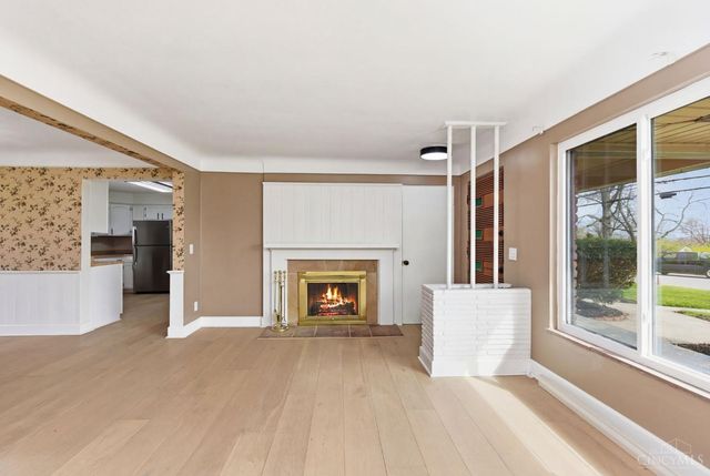 867 E Columbia Avenue, Reading, OH 45215