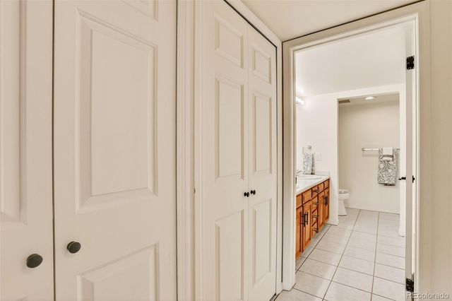 7000 E Quincy Avenue 302, Denver, CO 80237