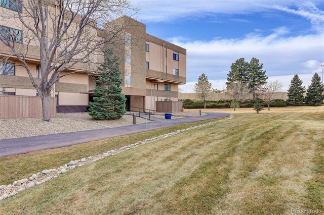 7000 E Quincy Avenue 302, Denver, CO 80237