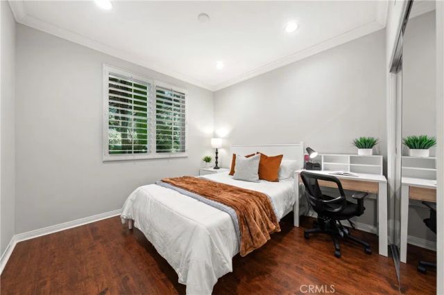 25 Garnet, Irvine, CA 92620