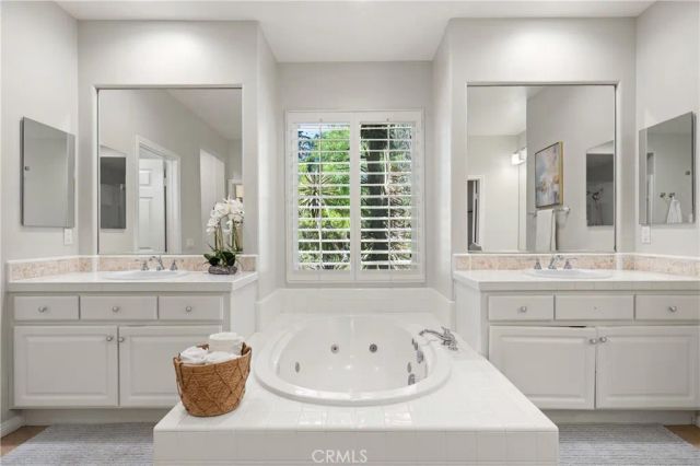 25 Garnet, Irvine, CA 92620