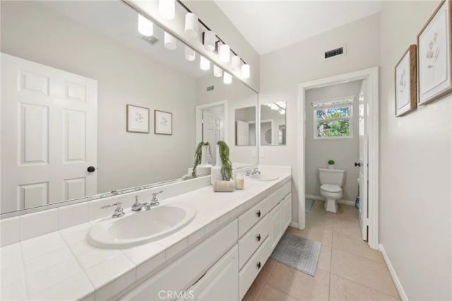 25 Garnet, Irvine, CA 92620