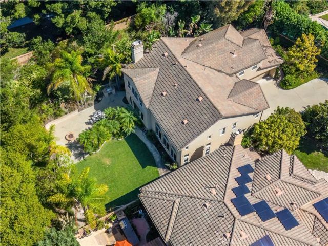 25 Garnet, Irvine, CA 92620
