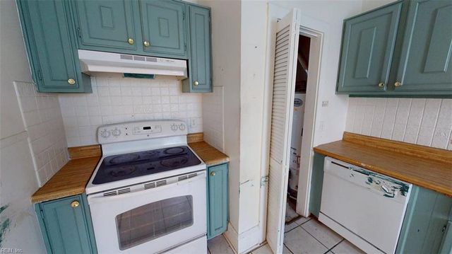 250 Lee ST, Hampton, VA 23669