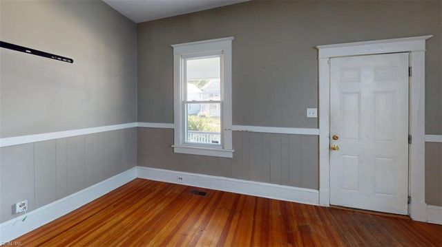 250 Lee ST, Hampton, VA 23669