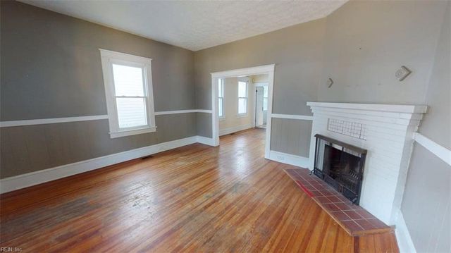 250 Lee ST, Hampton, VA 23669