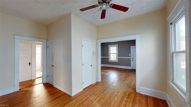 250 Lee ST, Hampton, VA 23669