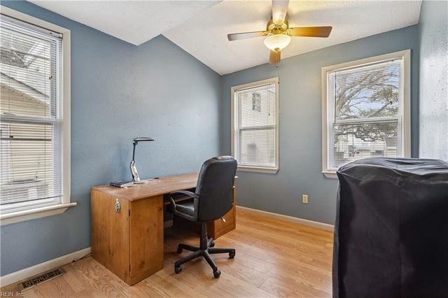 569 W Ocean View AVE, Norfolk, VA 23503