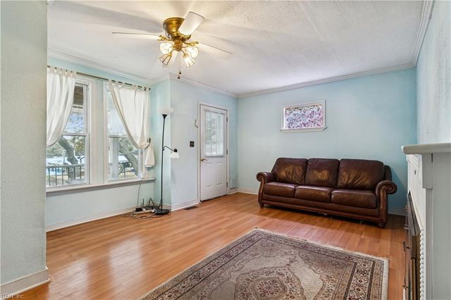 569 W Ocean View AVE, Norfolk, VA 23503